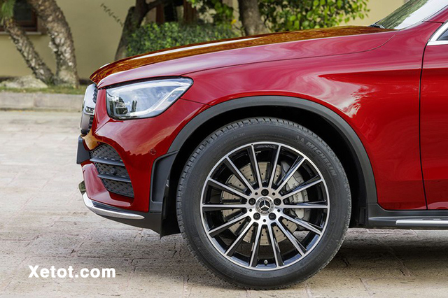 mam xe mercedes glc 300 2020 cbu xetot com - Đ&aacute;nh gi&aacute; Mercedes GLC 300 2025: Đại diện ti&ecirc;u biểu ph&acirc;n kh&uacute;c SUV hạng sang