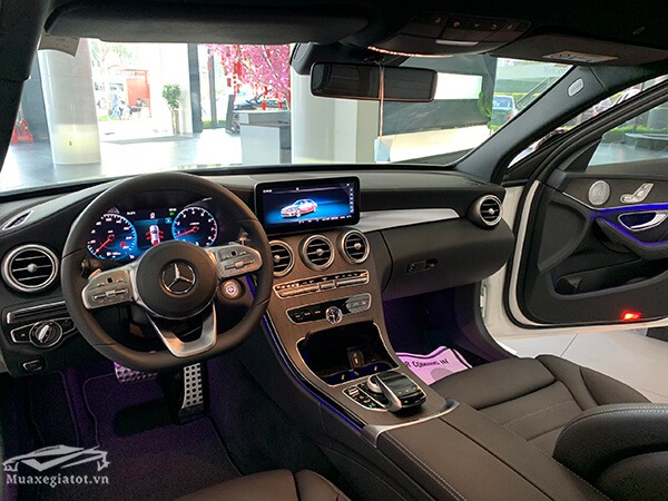 noi that xe mercedes c300 amg 2020 muaxegiatot com 12 - Đ&aacute;nh gi&aacute; xe Mercedes C300 AMG 2025, hấp dẫn & đ&aacute;ng tiền