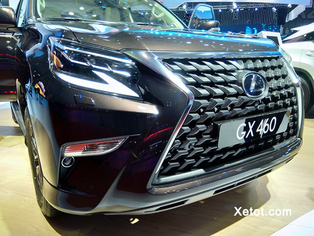 Đánh giá xe Lexus GX 460 2020 tại Việt Nam - nâng cấp sáng giá chinh phục off-road mat galang lexus gx460 2020 facelift xetot com - Đánh giá xe Lexus GX 460 2020 tại Việt Nam - nâng cấp sáng giá chinh phục off-road