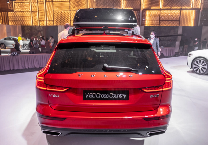 volvo v60 crosscountry 2022 giaxehoi vn 14 - Đánh giá xe Volvo V60 Cross Country 2022: Chiếc Wagon lý tưởng cho cả gia đình