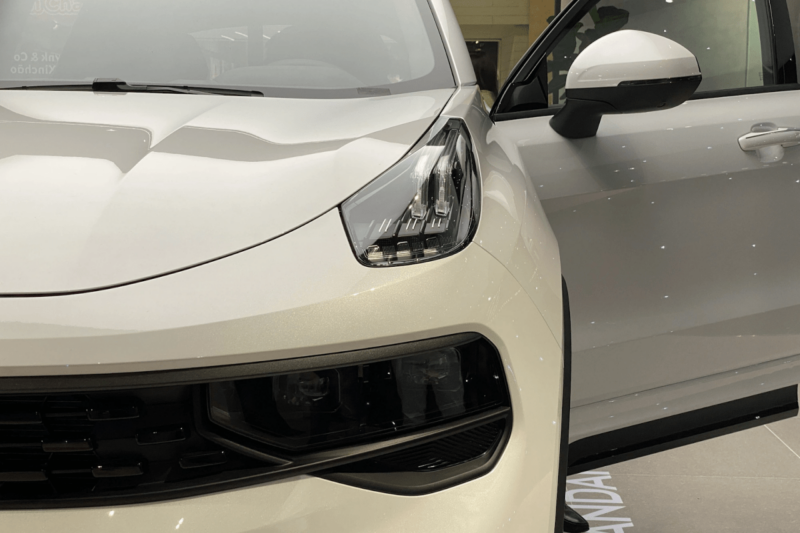 danh gia xe lynk co 01 2 800x533 2 - Lynk & Co 01 2025 gi&aacute; lăn b&aacute;nh khuyến m&atilde;i, Đ&aacute;nh gi&aacute; th&ocirc;ng số kỹ thuật