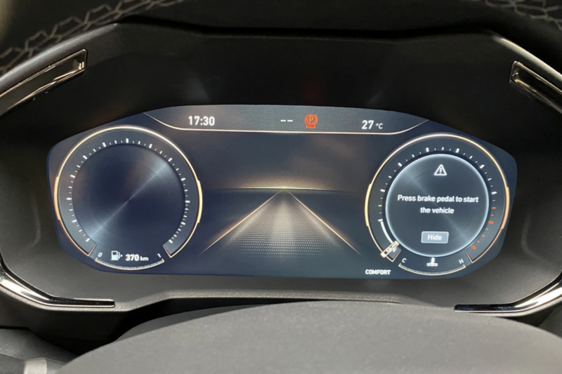 danh gia xe lynk co 01 9 800x533 2 - Lynk & Co 01 2025 gi&aacute; lăn b&aacute;nh khuyến m&atilde;i, Đ&aacute;nh gi&aacute; th&ocirc;ng số kỹ thuật