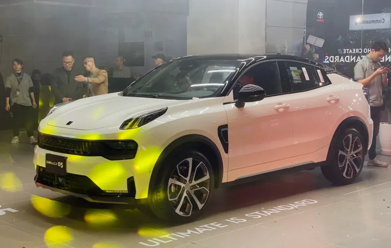 danh gia xe lynk co 05 11 800x507 1 - Lynk & Co 05 gi&aacute; lăn b&aacute;nh khuyến m&atilde;i, Đ&aacute;nh gi&aacute; th&ocirc;ng số kỹ thuật