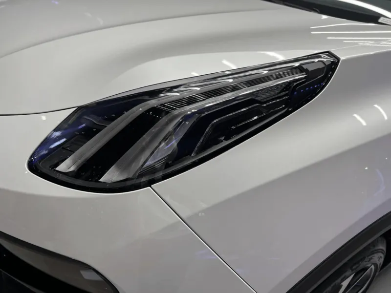 danh gia xe lynk co 05 13 800x600 1 - Lynk & Co 05 gi&aacute; lăn b&aacute;nh khuyến m&atilde;i, Đ&aacute;nh gi&aacute; th&ocirc;ng số kỹ thuật