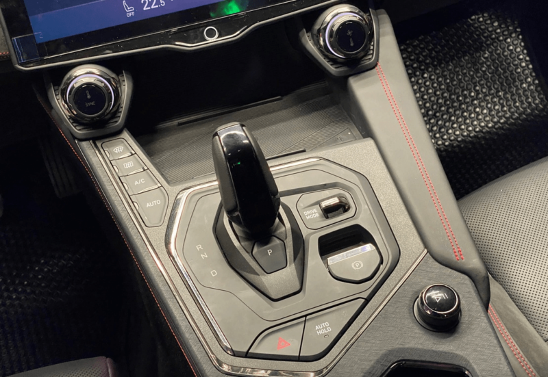 danh gia xe lynk co 05 20 800x551 1 - Lynk & Co 05 gi&aacute; lăn b&aacute;nh khuyến m&atilde;i, Đ&aacute;nh gi&aacute; th&ocirc;ng số kỹ thuật